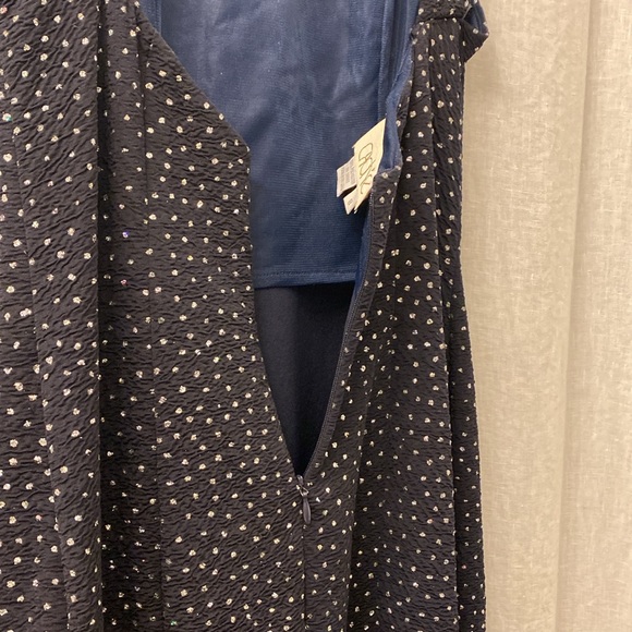 Caché Vintage BodyCon Evening Dress Side Slit Glitter Polka-Dot Navy Size 8 - Picture 7 of 9